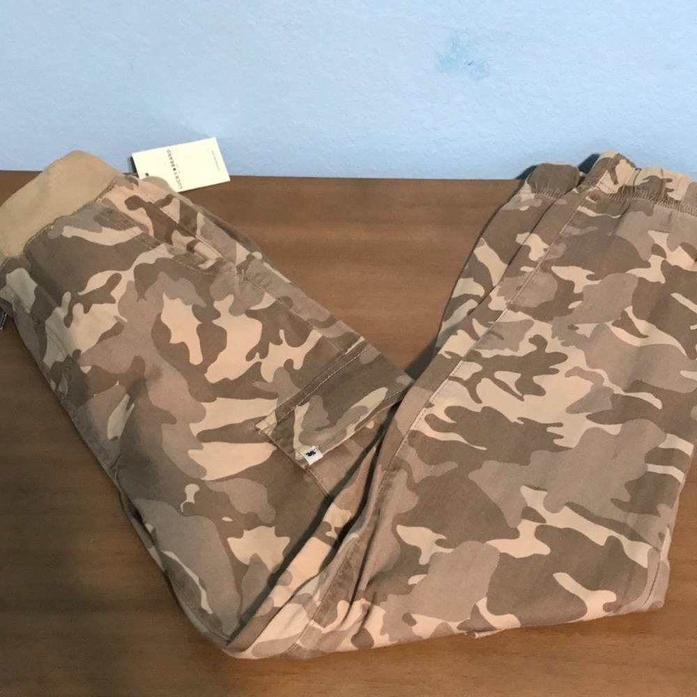 Lucky brand camouflage boys pants